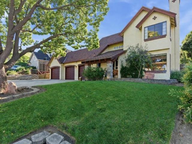 House for sale in San Juan Bautista, California