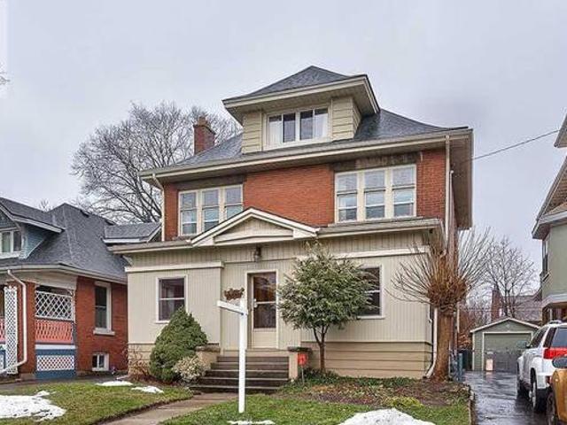 House for sale in Ancaster, Ontario