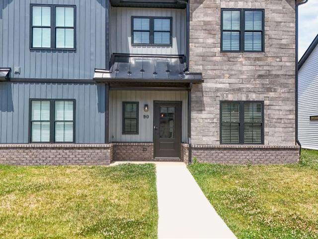 Townhouse for sale in Virginia
