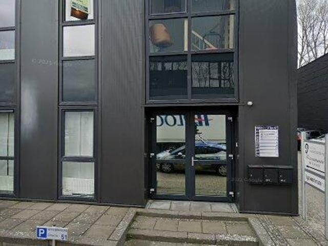 Bedrijfspand te huur in Naarden, Noord Holland