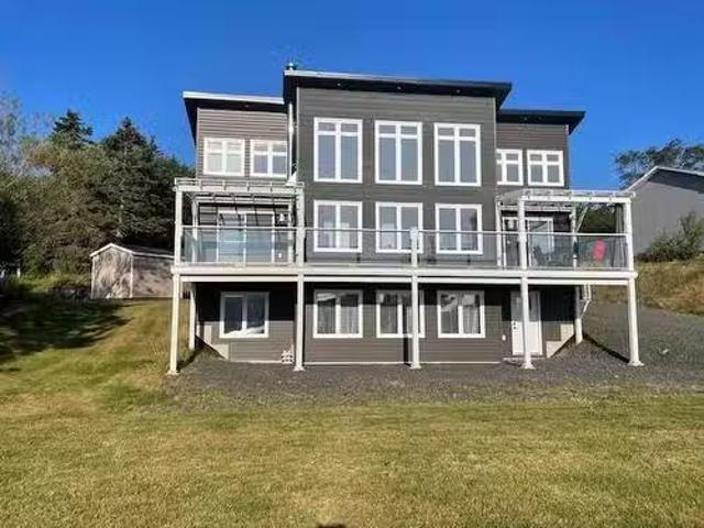 House for sale in Newfoundland, Newfoundland and Labrador