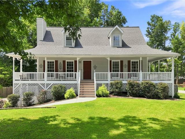 House for sale in Picketts Creek, Acworth