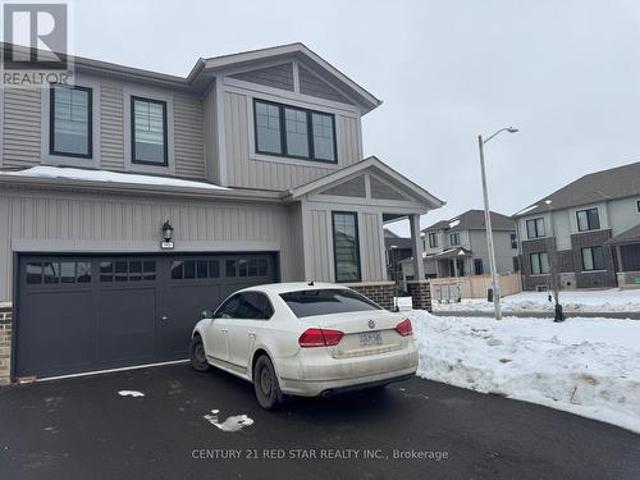 House for sale in Ancaster, Ontario