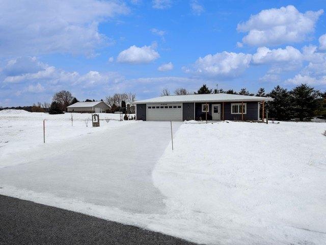 House for sale in Random Lake, Wisconsin