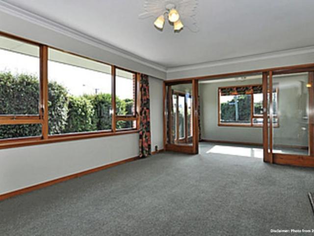 House for rent in Chaslands, Canterbury