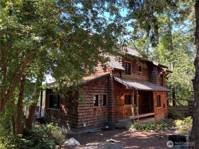House for sale in Eastsound, Washington