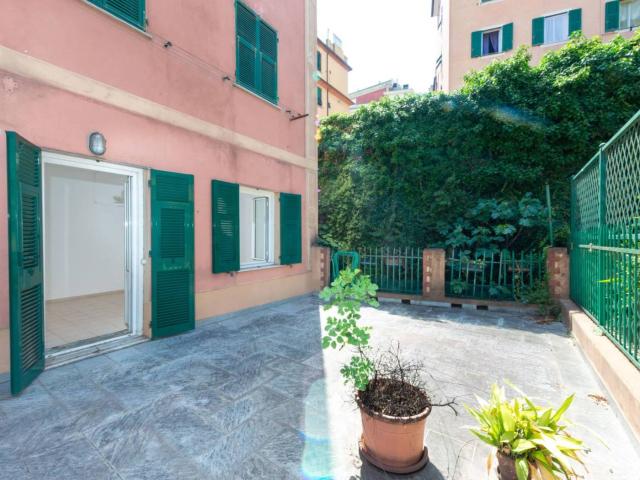 Appartamento in affitto a Bassa Val Bisagno, Serra Riccò
