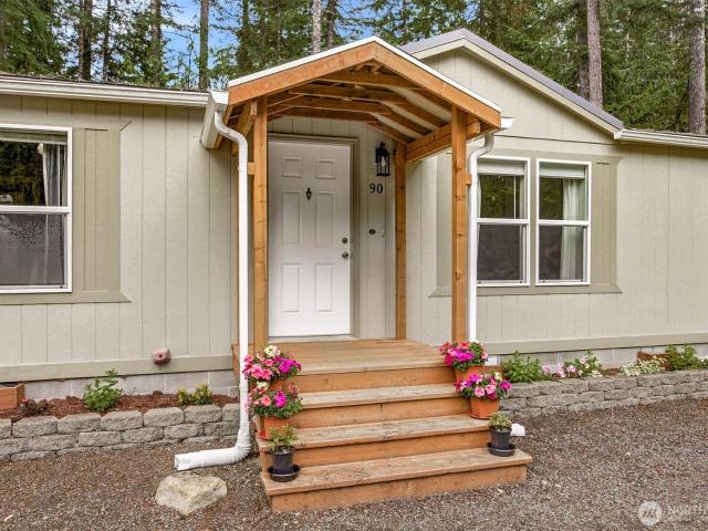House for sale in Hoodsport, Washington