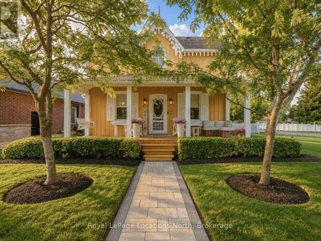 House for sale in New Tecumseth, Ontario