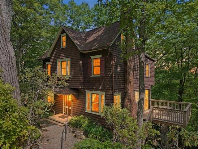 House for sale in Bartonsville, Pennsylvania