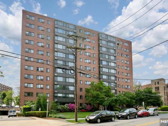 Property for sale in Hackensack, New Jersey