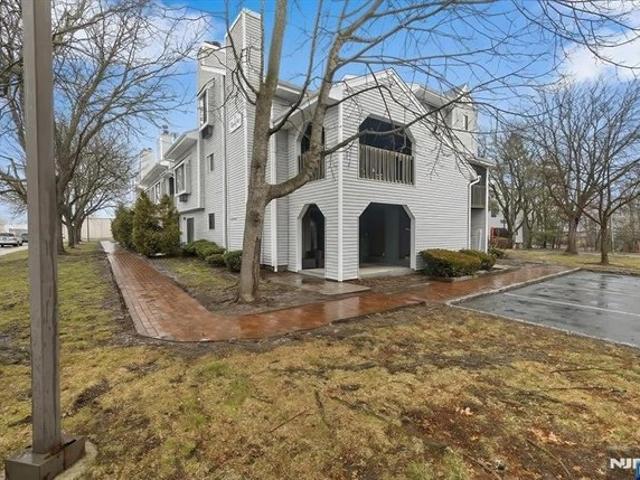 Condo for sale in Belleville, New Jersey