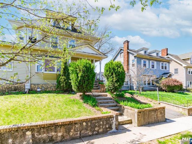House for sale in Newark, New Jersey