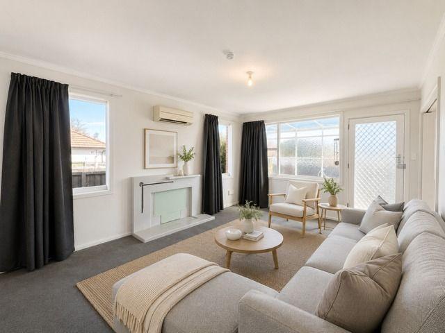 House for rent in Chaslands, Canterbury