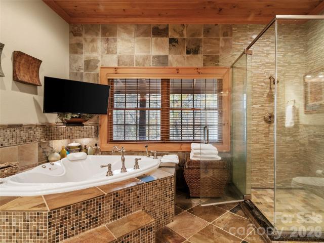 House for sale in Bakersville, North Carolina