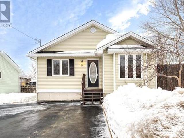 House for sale in Foxtrap, Newfoundland And Labrador