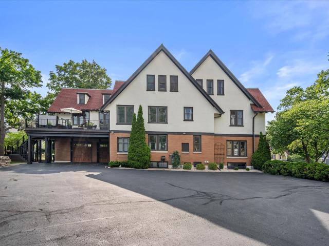 House for sale in Hartford, Wisconsin