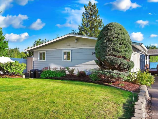 House for sale in Shelton, Washington