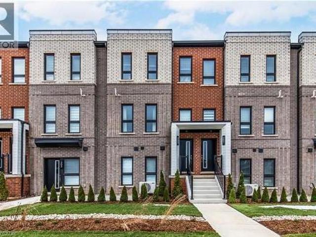 Townhouse for sale in Mountainview Heights, Hamilton