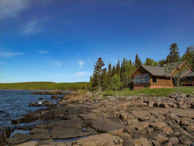 House for sale in Hovland, Minnesota