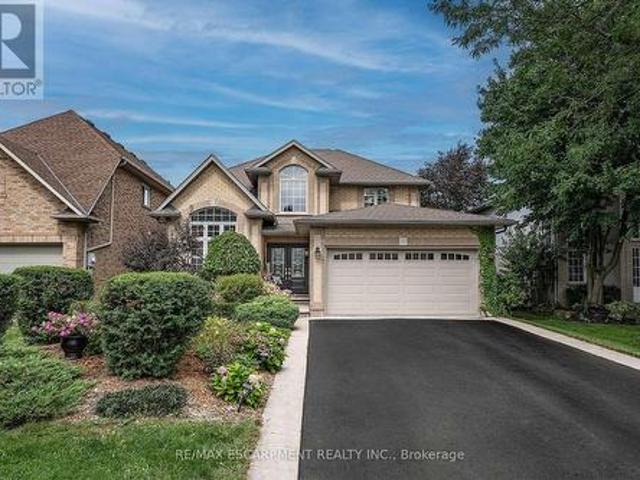 House for sale in Ancaster, Ontario