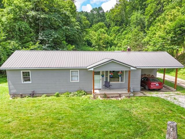 House for sale in Burkesville, Kentucky