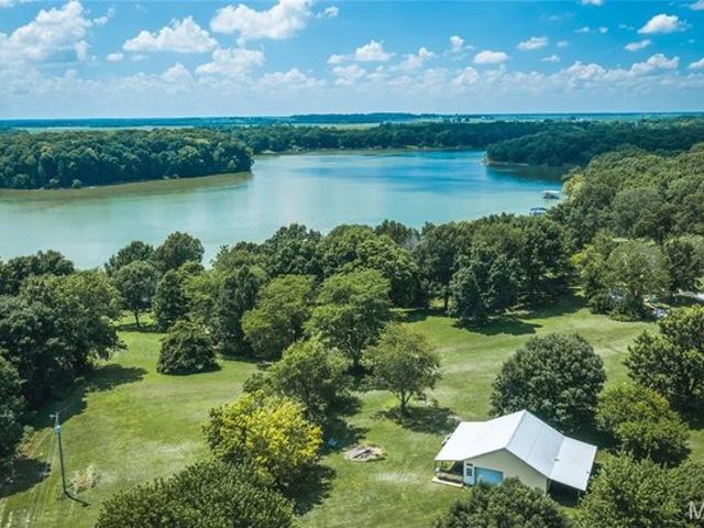 Land for sale in Irving, Illinois