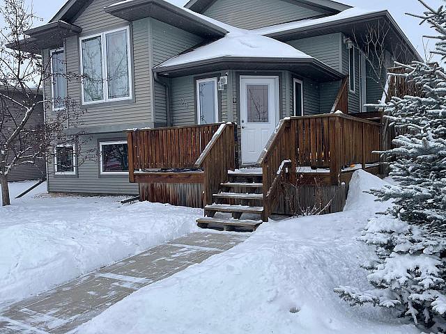 House for sale in Alberta