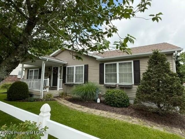 House for sale in Oneida, Pennsylvania