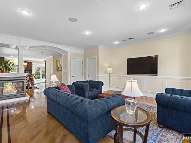 Condo for sale in Cliffside Park, New Jersey