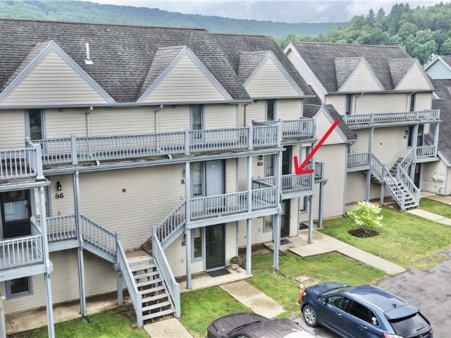 Townhouse for sale in Ellicottville, New York