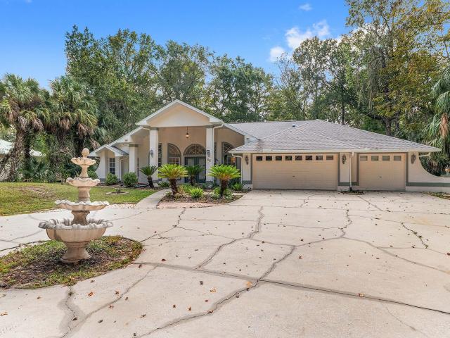 House for sale in Inglis, Florida