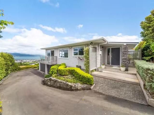 House for rent in Days Bay, Wellington