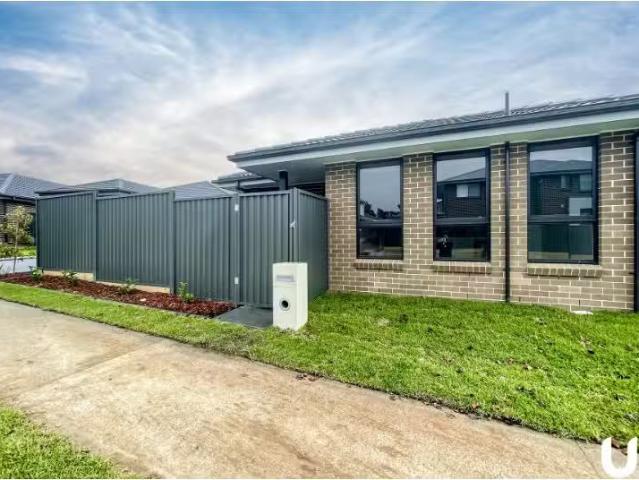 House for rent in Melonba, Sydney