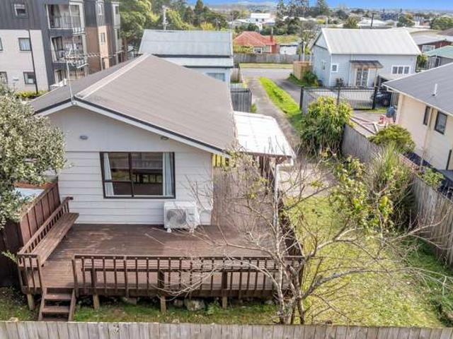 House for sale in Avondale, Oroua County