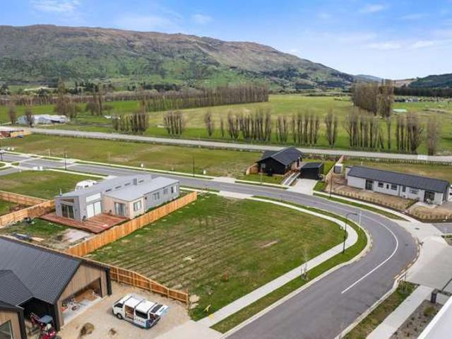 Land for sale in Otakou