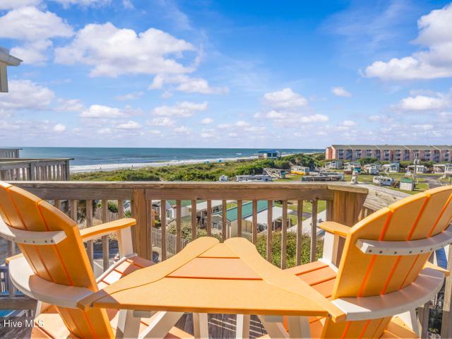Condo for sale in Pebble Beach, Emerald Isle