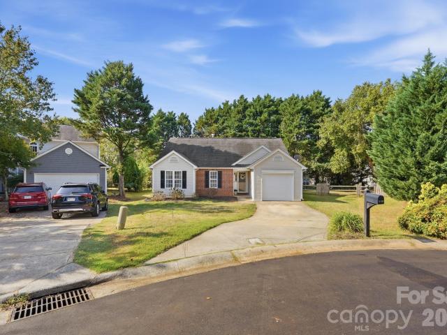 House for sale in Mecklenburg, North Carolina