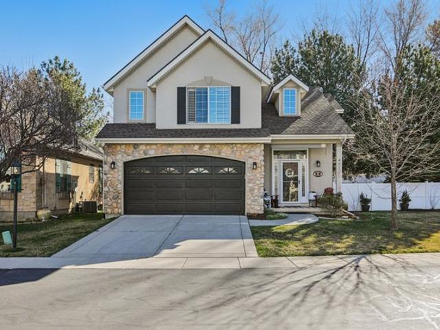 House for sale in Sandy, Utah
