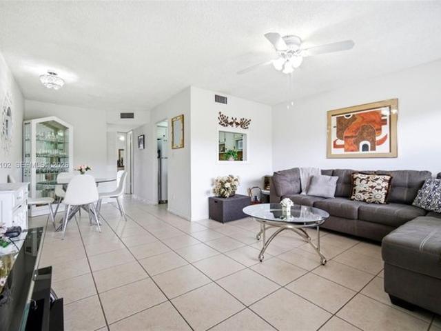 Condo for sale in Sunrise, Florida