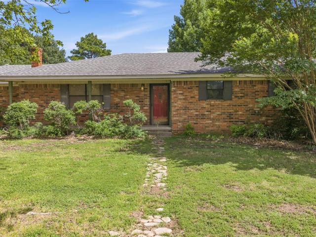 House for sale in Marietta, Oklahoma