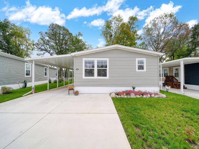 House for sale in Tecumseh, Lenawee County