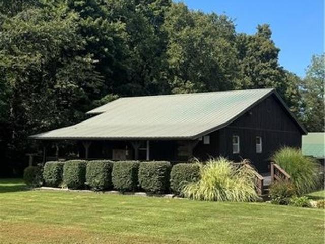 House for sale in Campbellsburg, Washington County