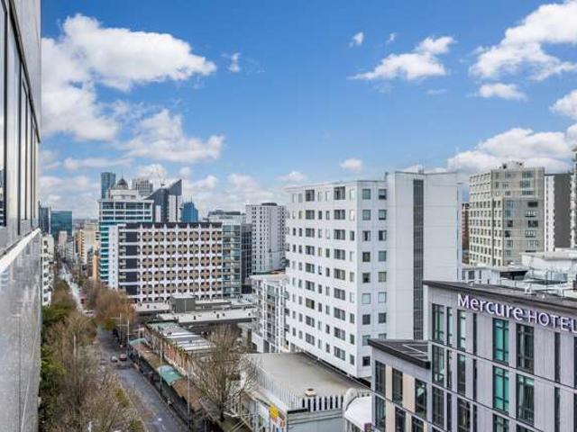 Apartment for sale in Auckland, Oroua County