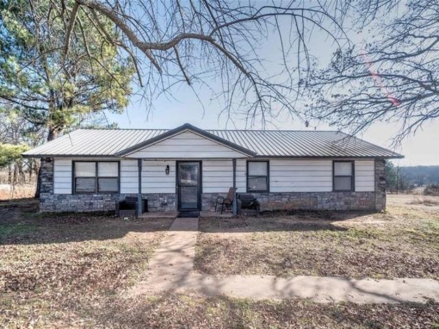 House for sale in Chandler, Oklahoma