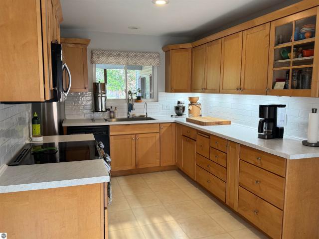 Condo for sale in Oscoda