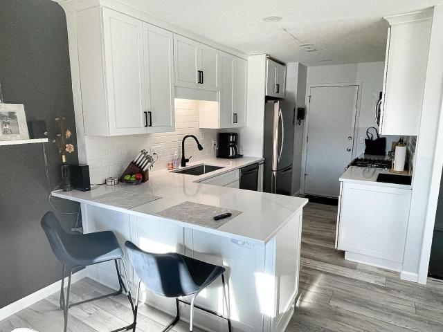Townhouse for sale in Eden Prairie