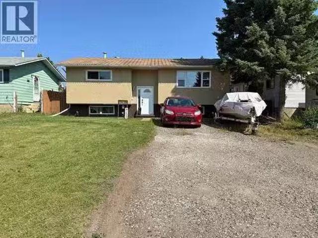 House for sale in Fort St. John, British Columbia