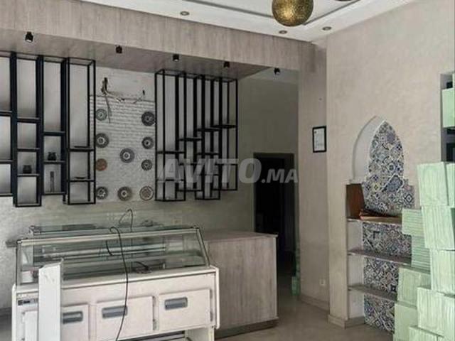 Local commercial vente à Anfa, Gharb-Chrarda-Beni Hssen