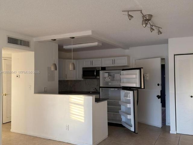 Condo for sale in Kendall, Florida